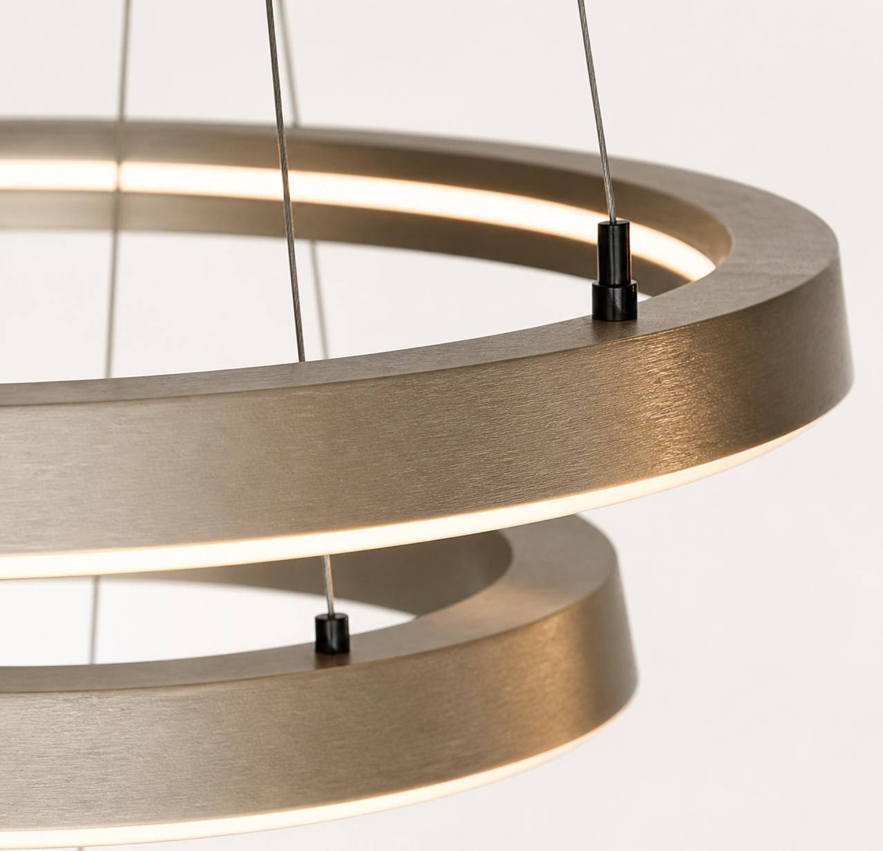 Halo Duo LED Pendant detail