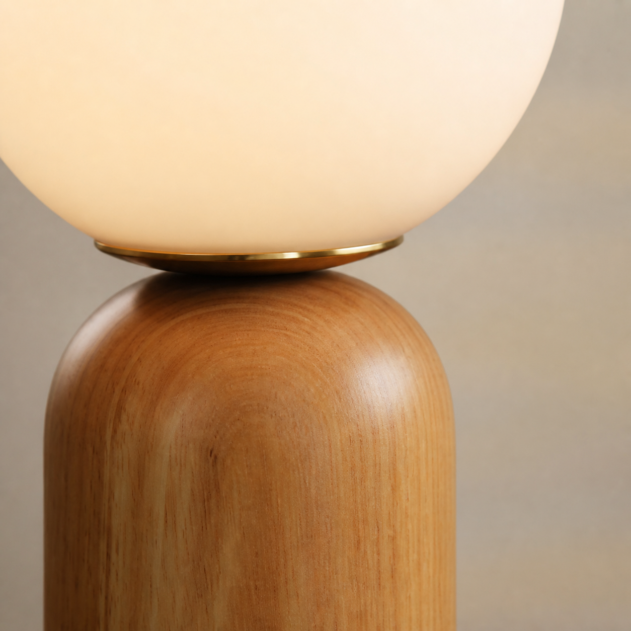 Rechargeable Wood & Glass Table Lamp detail